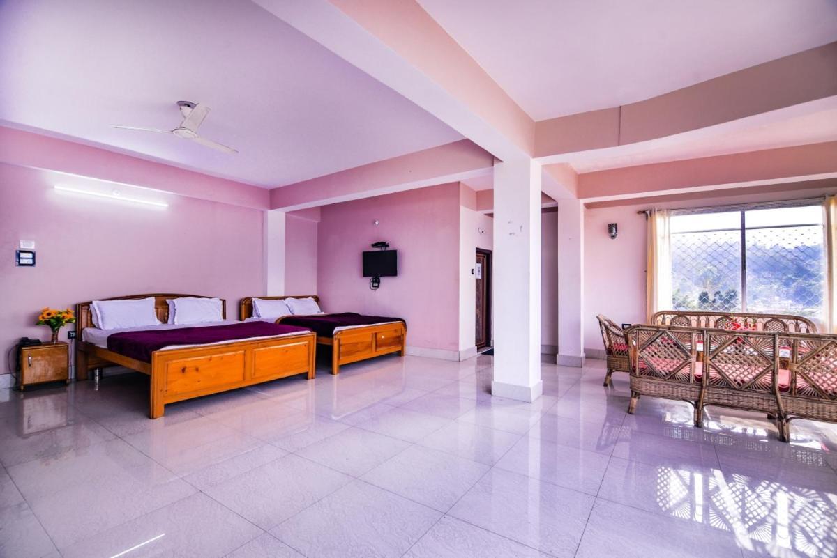 קלימפונג Hotel Aashiyana מראה חיצוני תמונה